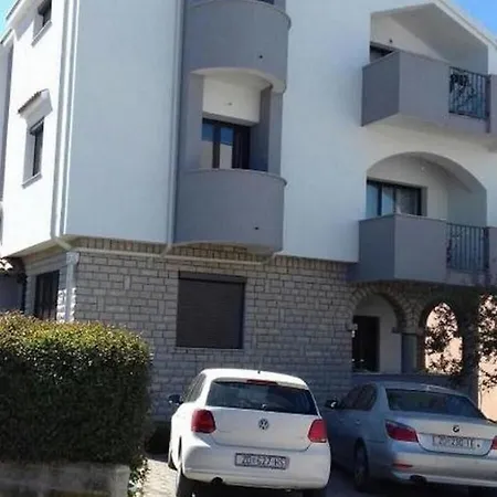 公寓 Apartments Zara Green