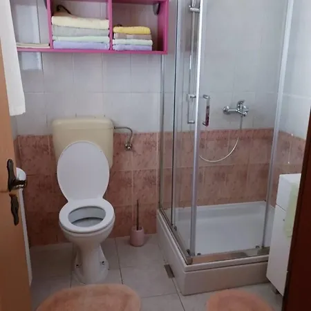 Apartments Zara Green Apartman *